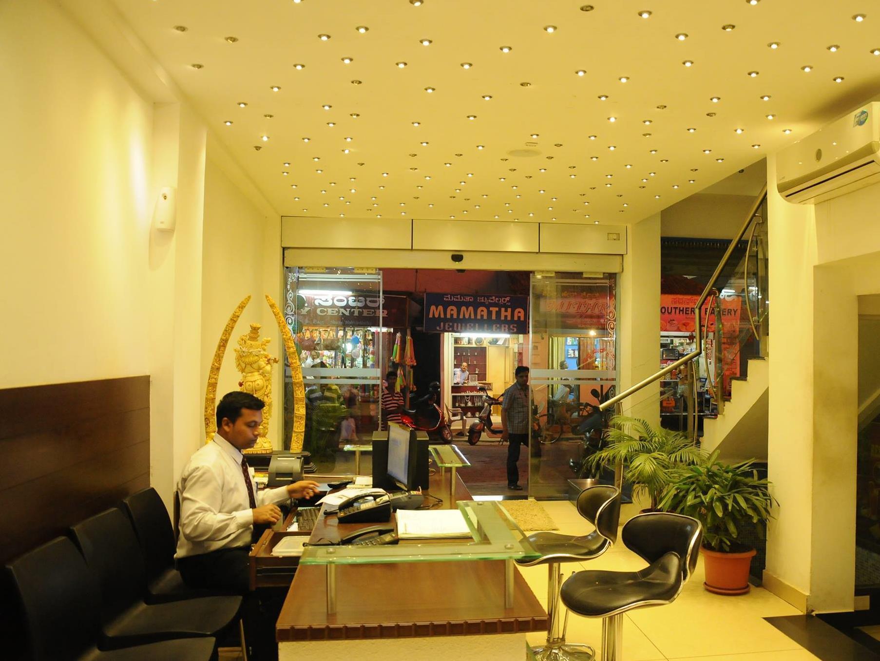 Hotel Sri Krishna Residency Udupi Εξωτερικό φωτογραφία
